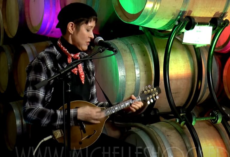 Read more about the article Michelle Shocked – Performs Arkansas Traveler @ City Winery 8/21