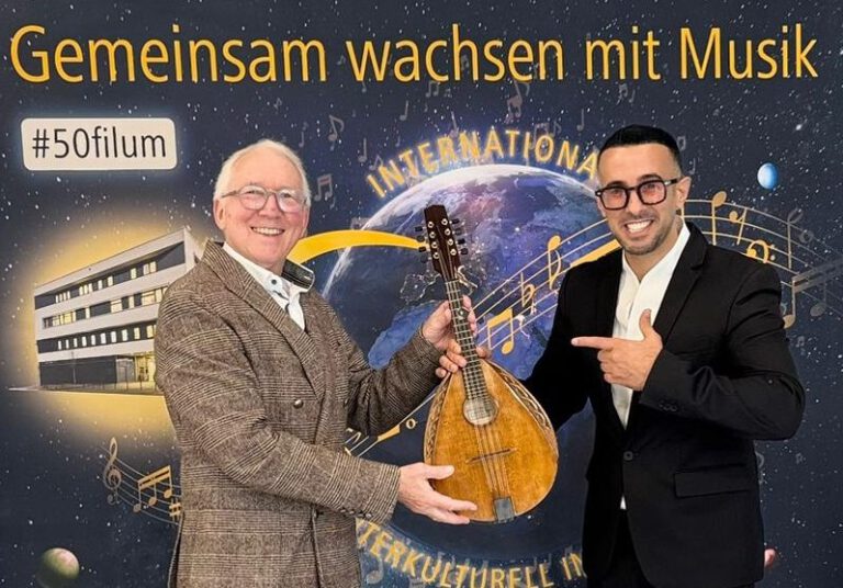 Mehr über den Artikel erfahren RAZIEL TSUR IN THE BIGGEST INTERVIEW EVER